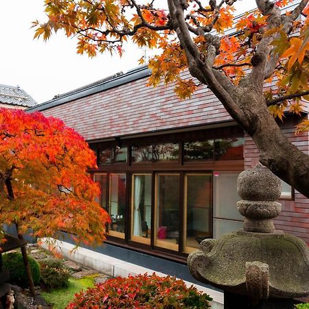 Otarunishikien Bed & Breakfast Exterior photo